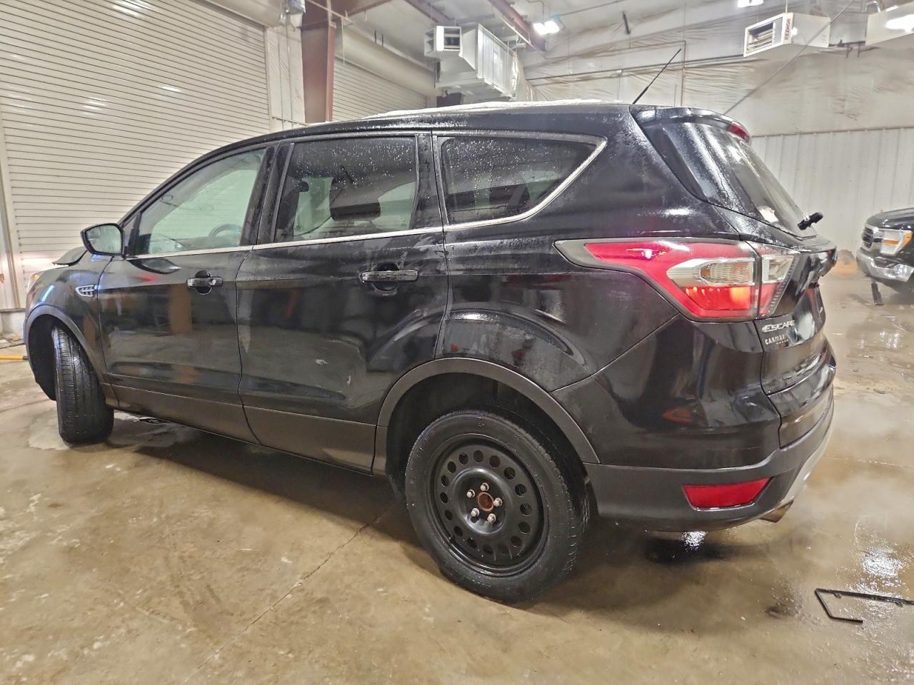2017 Ford Escape Se - Image 2