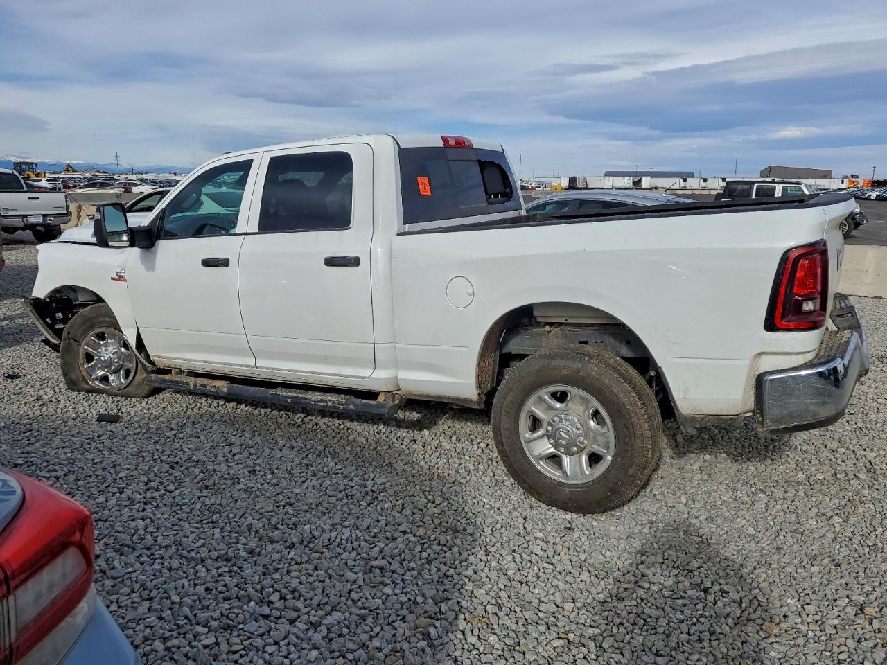 2025 Ram 2500 Tradesman - Фото 2