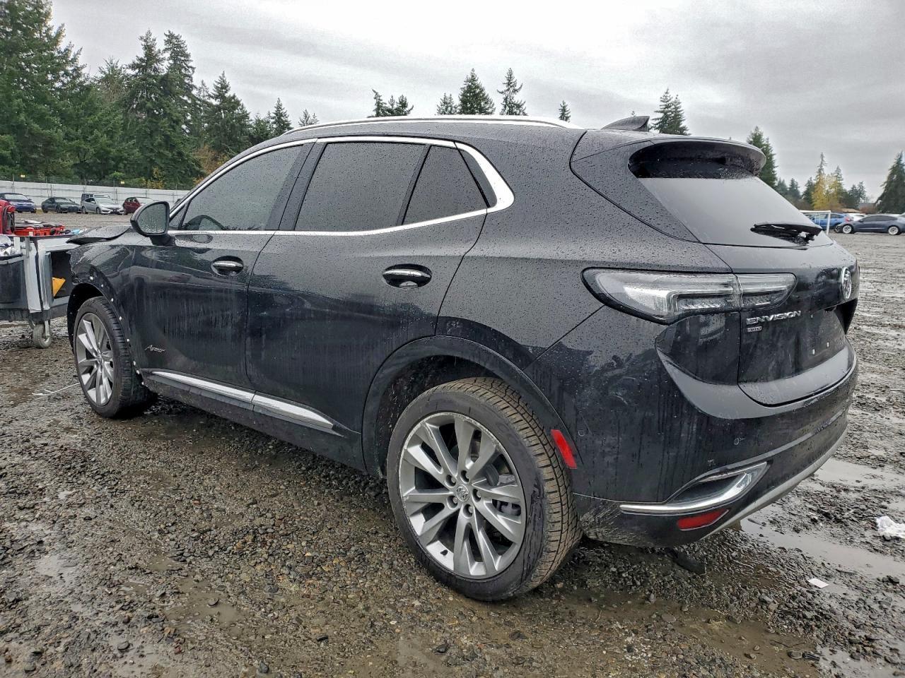 2022 Buick Envision Avenir - Image 2