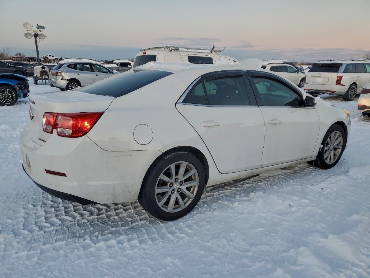 2015 Chevrolet Malibu 2Lt - Фото 3