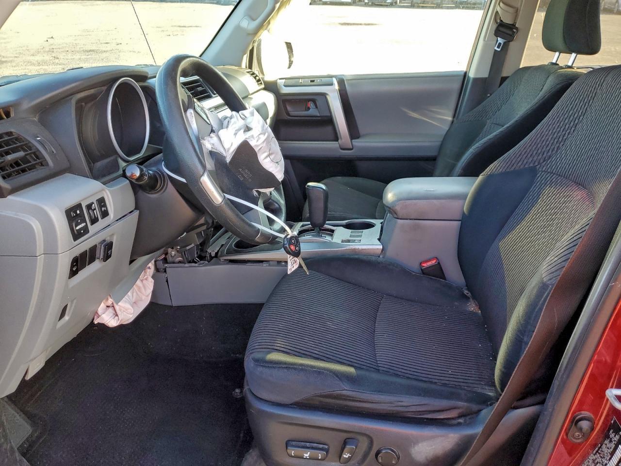 2013 Toyota 4Runner Sr5 - Image 7