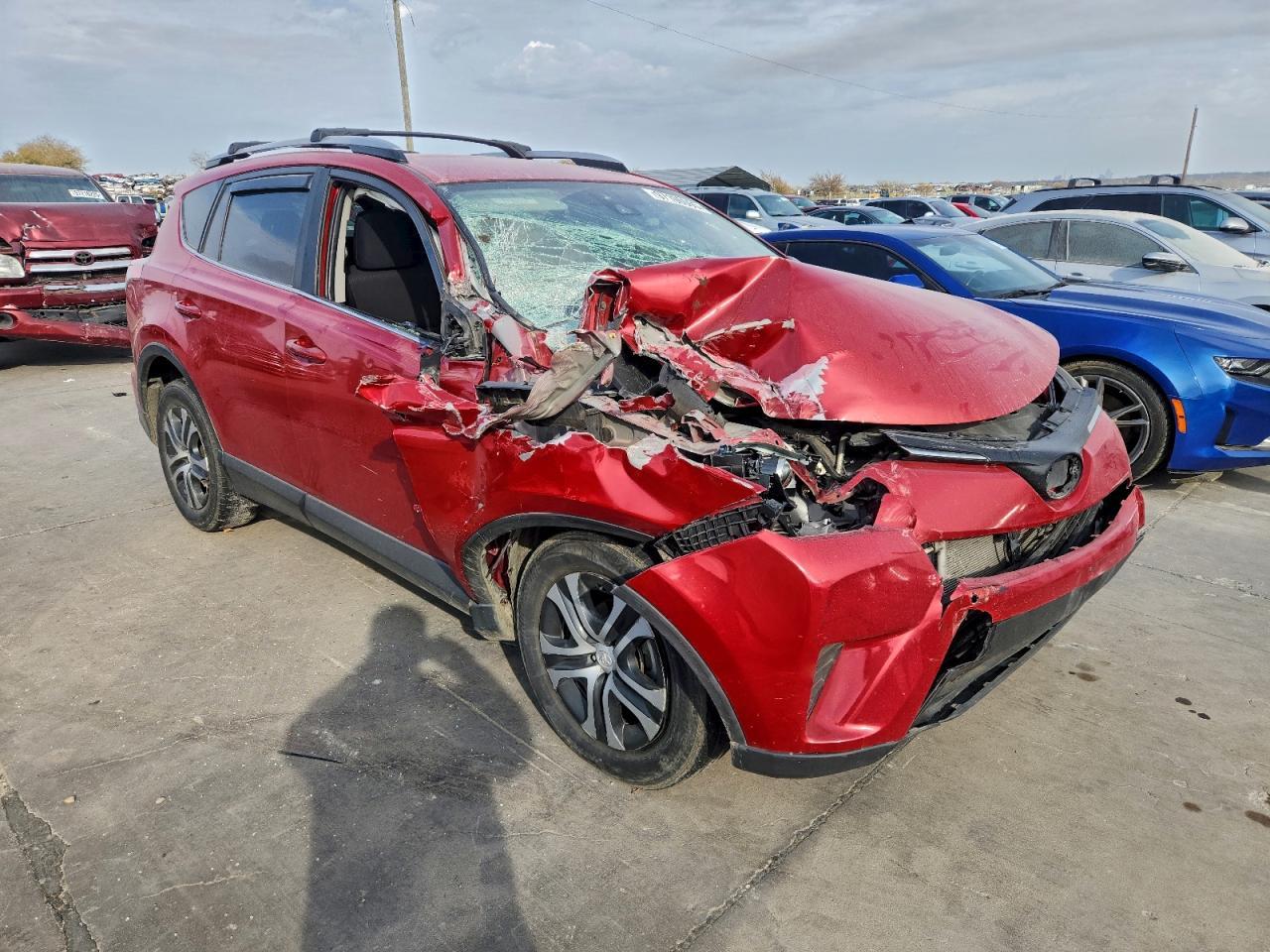 2017 Toyota Rav4 Le - Image 4