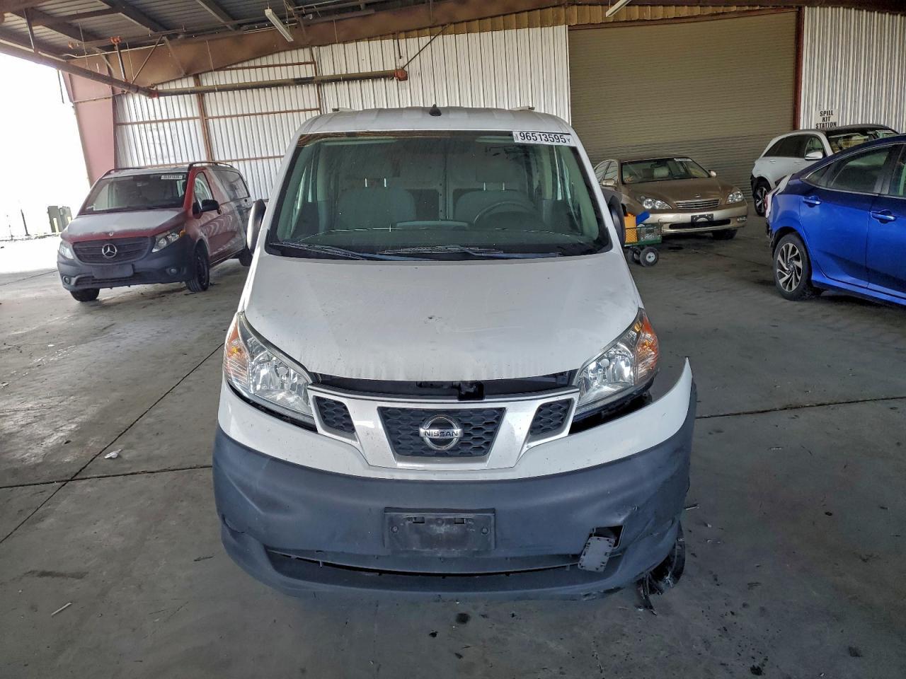 2015 Nissan Nv200 Utility / Service Van - Image 5