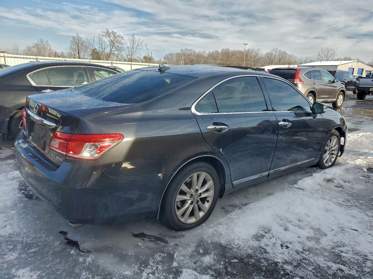 2010 Lexus Es 350 - Image 3