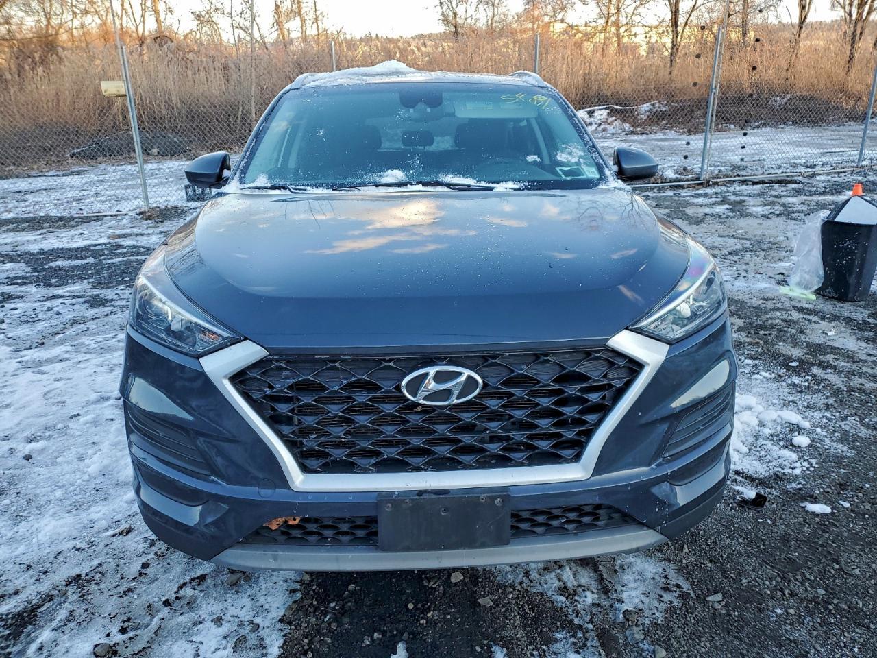 2021 Hyundai Tucson Limited - Фото 5