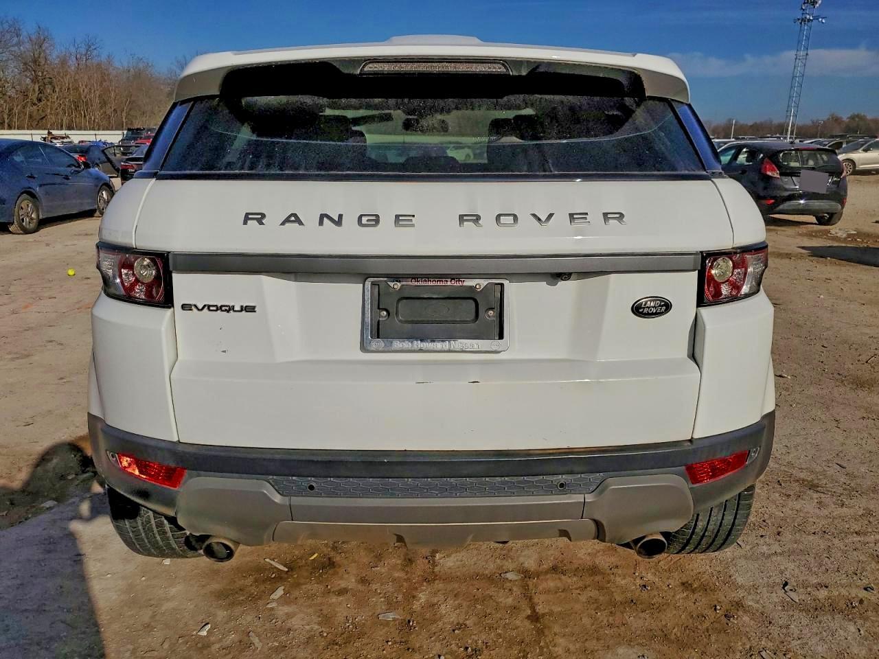 2013 Land Rover Range Rover Evoque Pure Premium - Image 6
