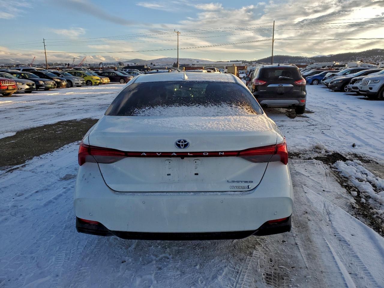 2020 Toyota Avalon Limited - Фото 6