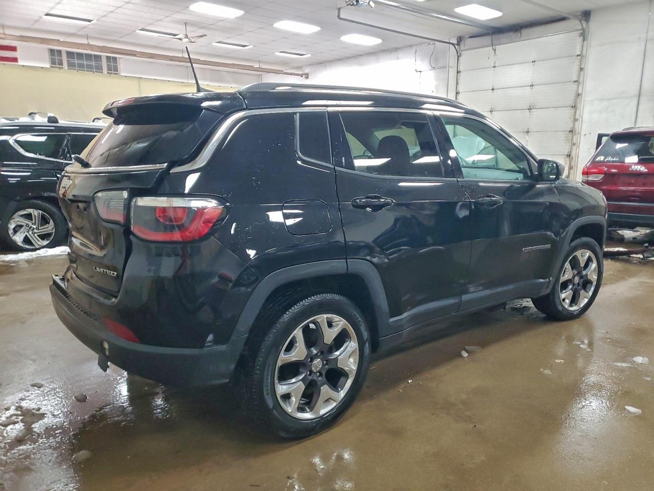 2018 Jeep Compass Limited - Фото 3