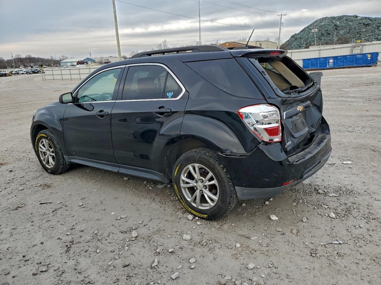 2017 Chevrolet Equinox Lt - Image 2