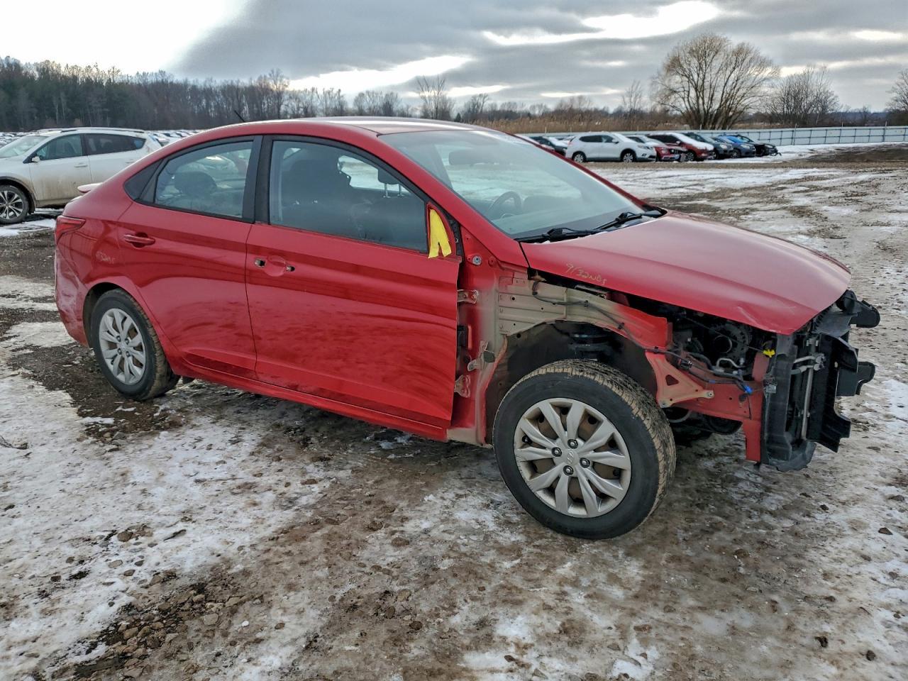 2018 Hyundai Accent Se - Фото 4