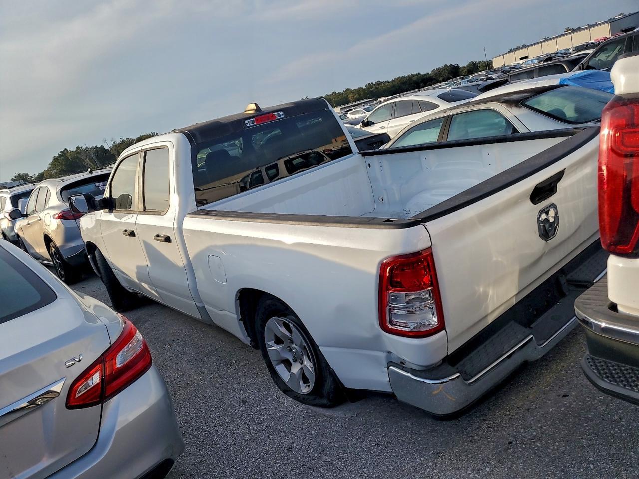 2023 Ram 1500 Big Horn/Lone Star - Фото 2