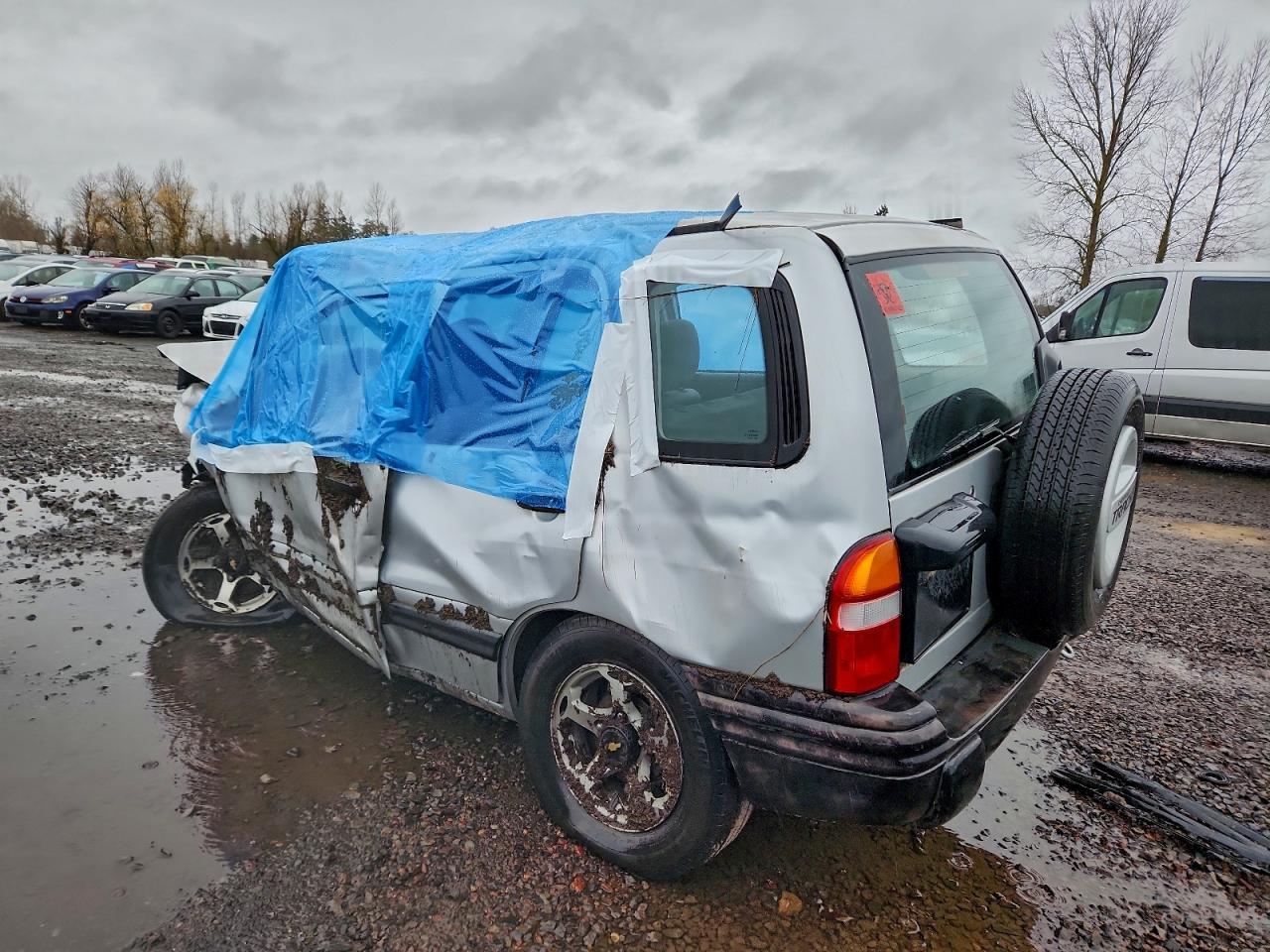2000 Chev Tracker - Image 2