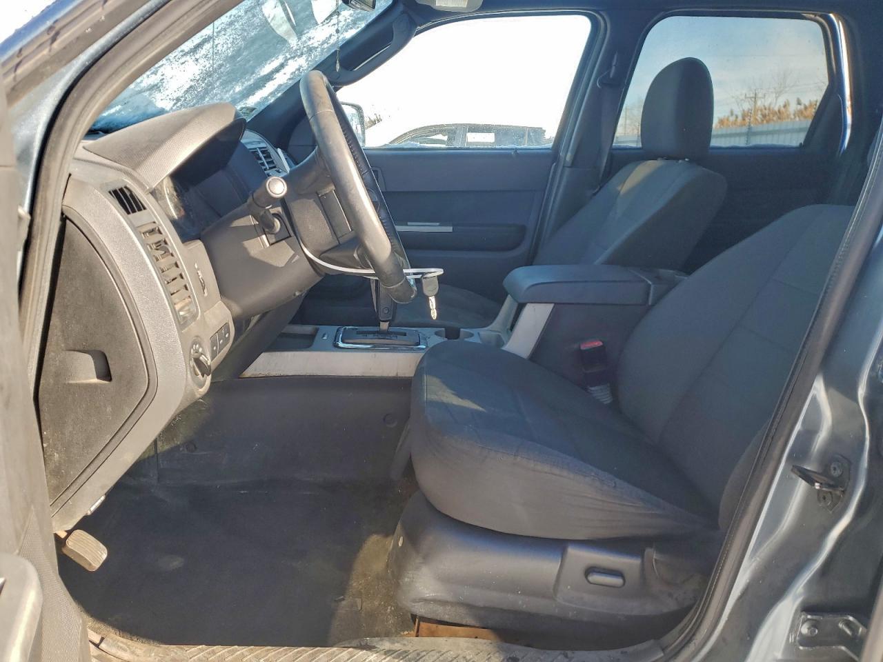 2010 Ford Escape Xlt - Image 7