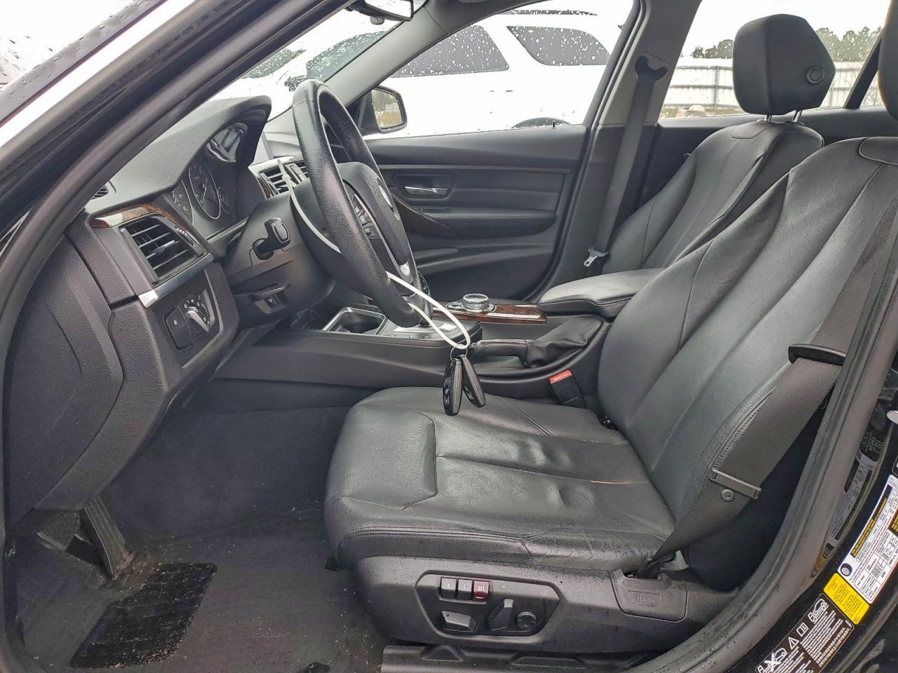 2015 BMW 328 Xi - Image 7