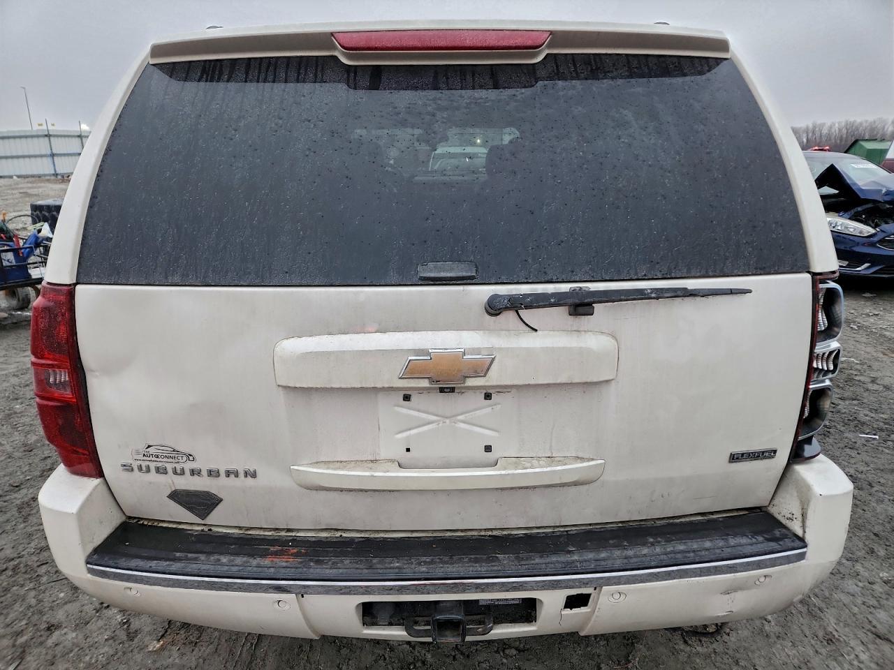 2010 Chevrolet Suburban C1500 Ltz - Фото 6