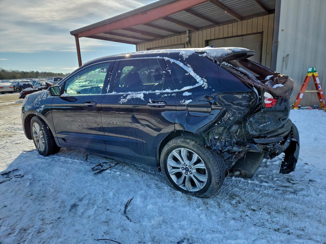 2022 Ford Edge Titanium - Image 2