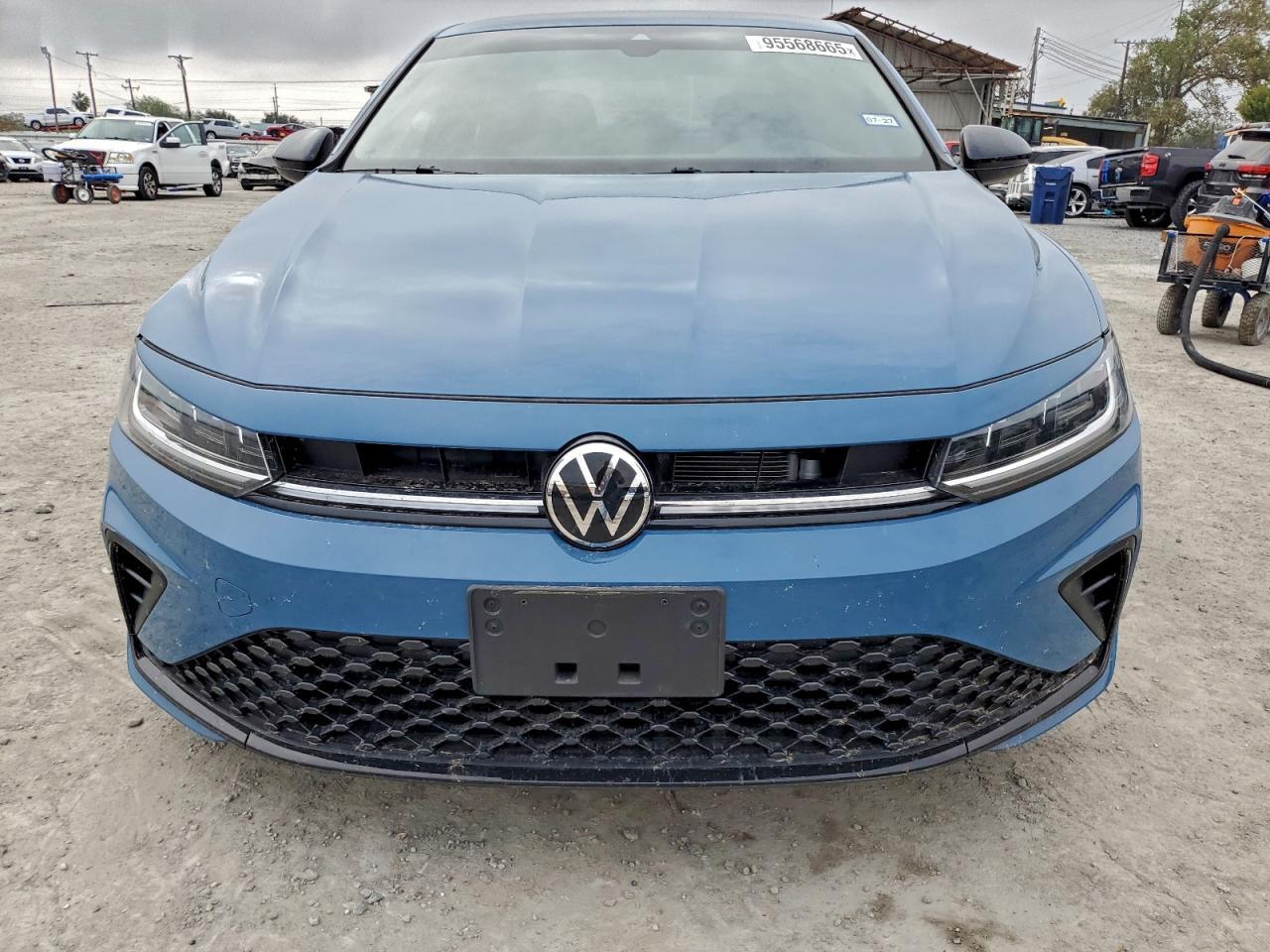 2025 Volkswagen Jetta - Фото 5