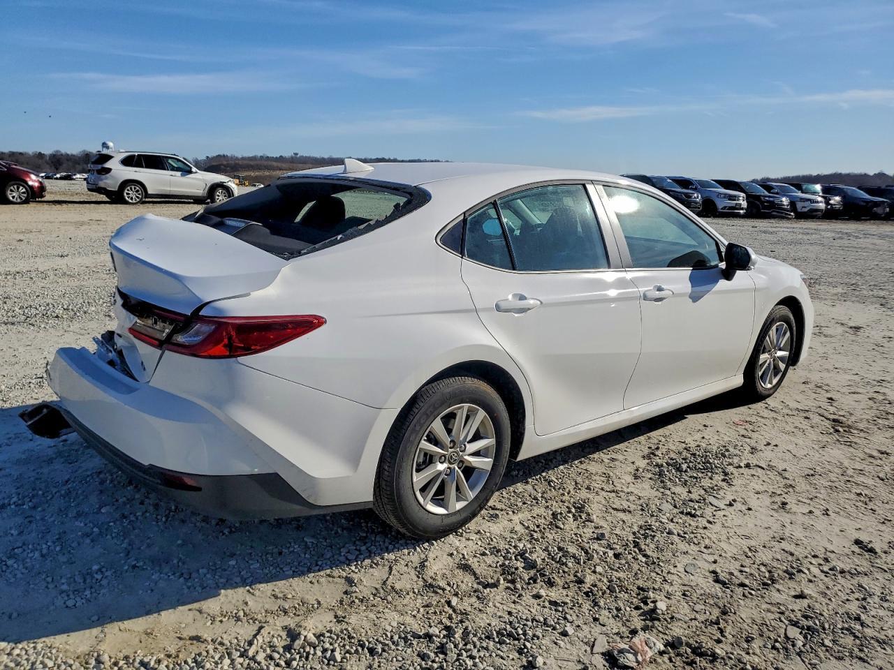 2025 Toyota Camry Xse - Image 3