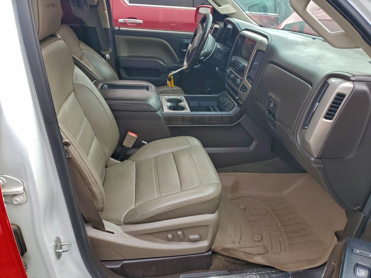 2015 GMC Sierra K3500 Denali - Image 5