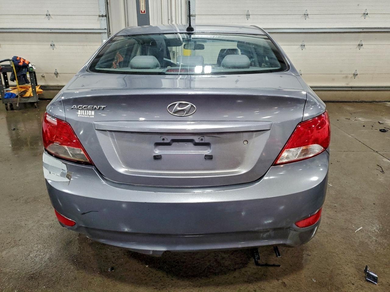 2017 Hyundai Accent Se - Фото 6