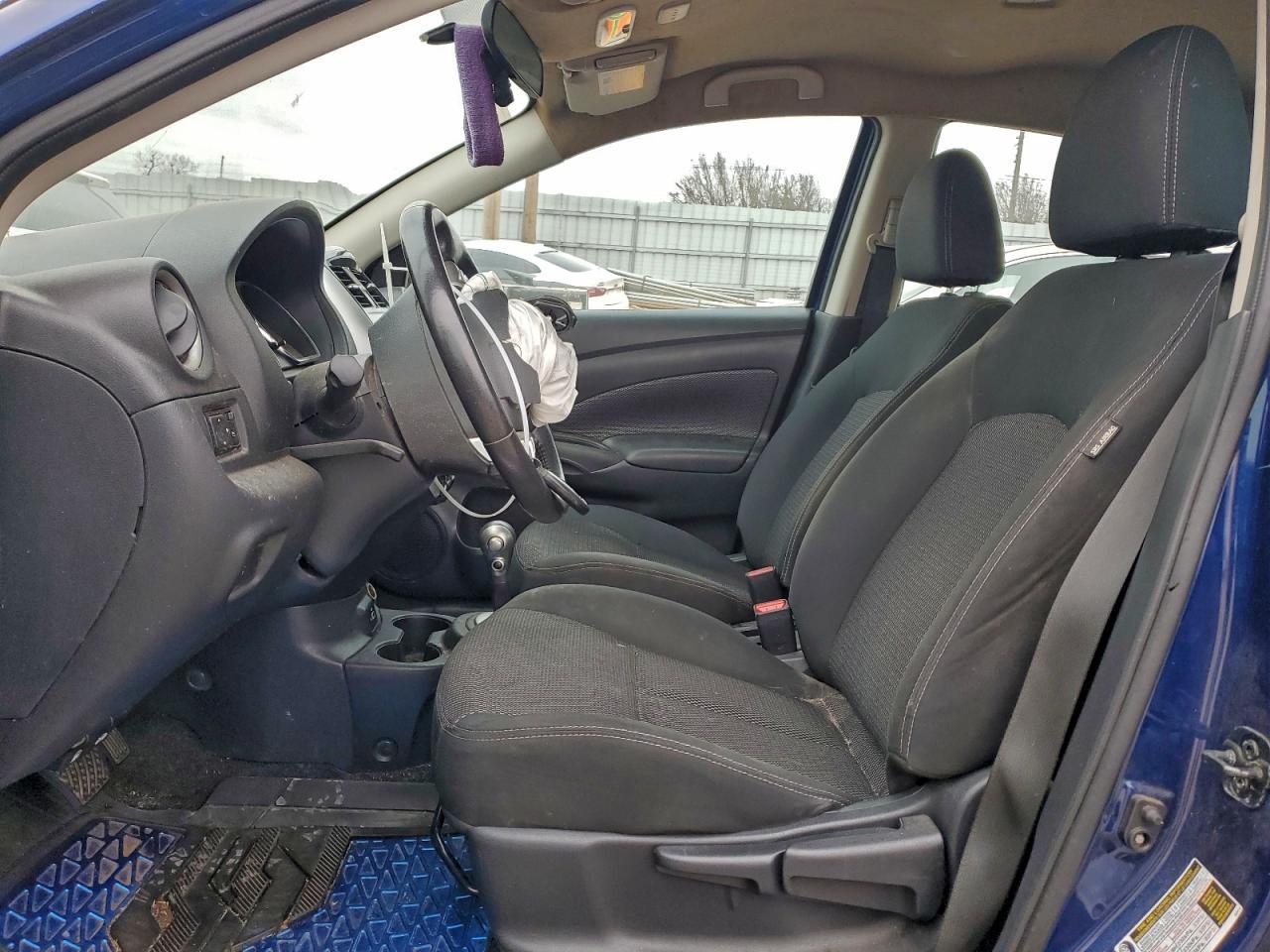 2019 Nissan Versa S - Фото 7