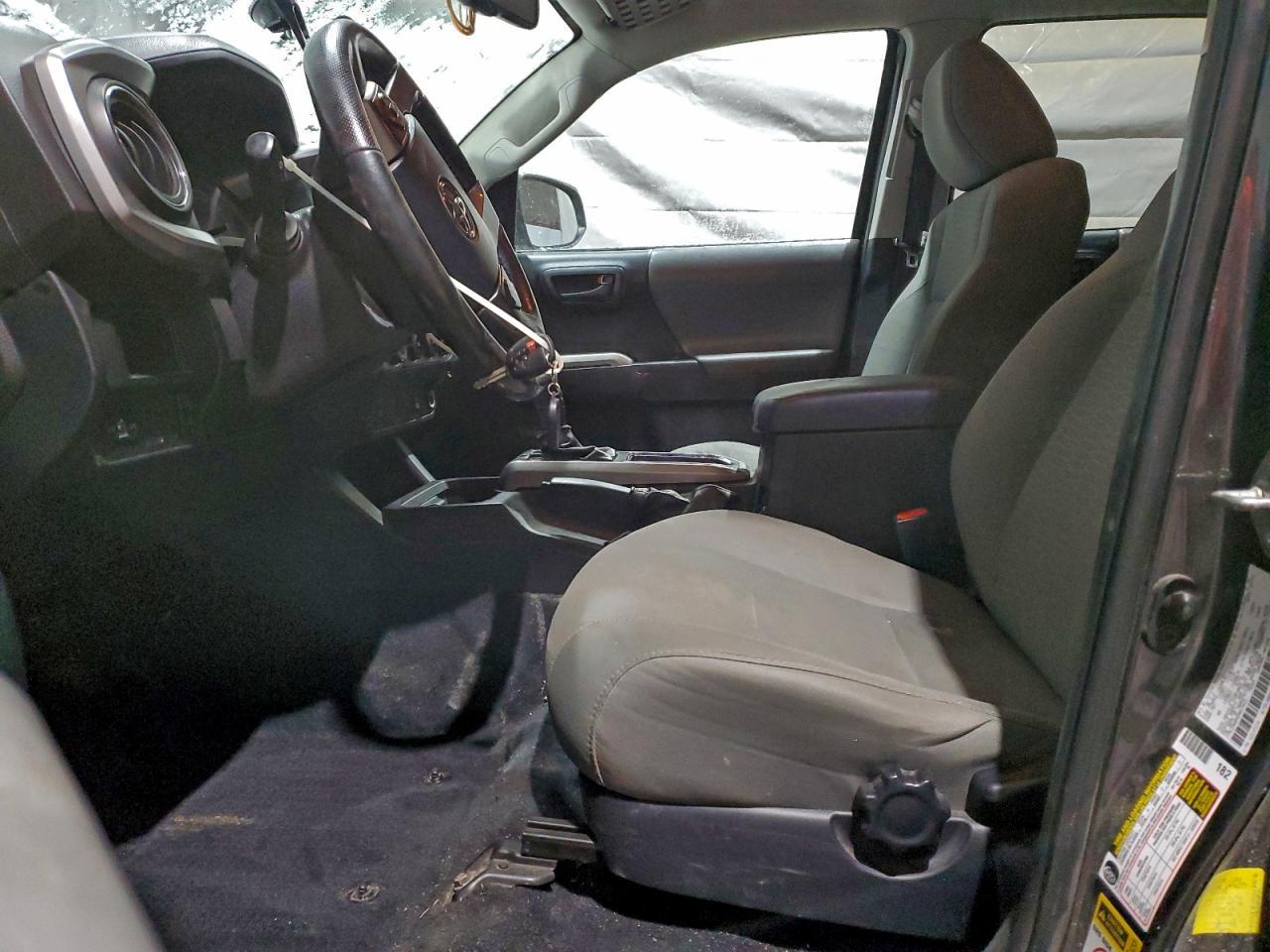 2016 Toyota Tacoma Double Cab - Фото 7