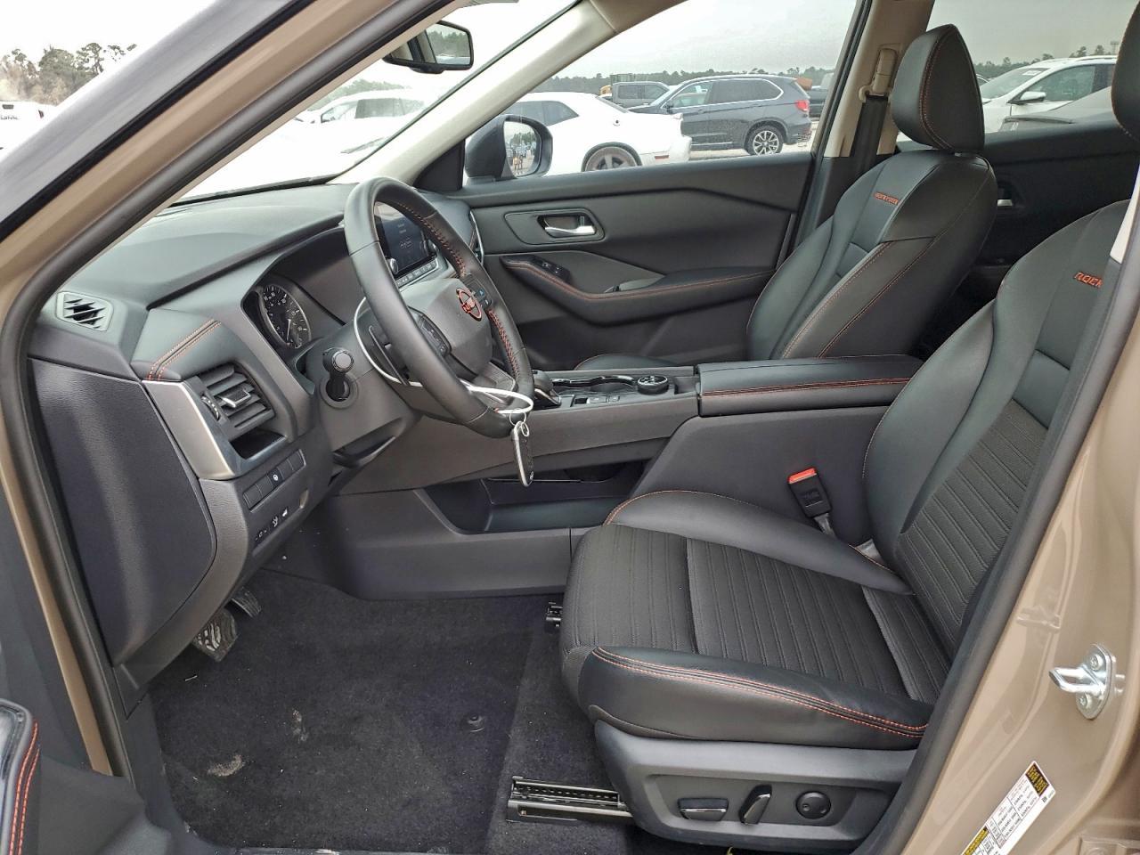 2025 Nissan Rogue Sv - Image 7