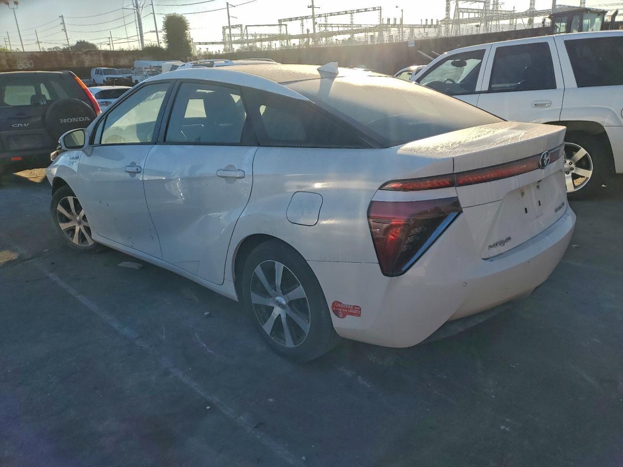 2017 Toyota Mirai - Image 2