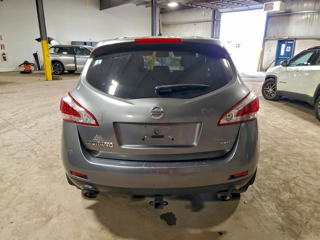 2013 Nissan Murano S - Фото 6