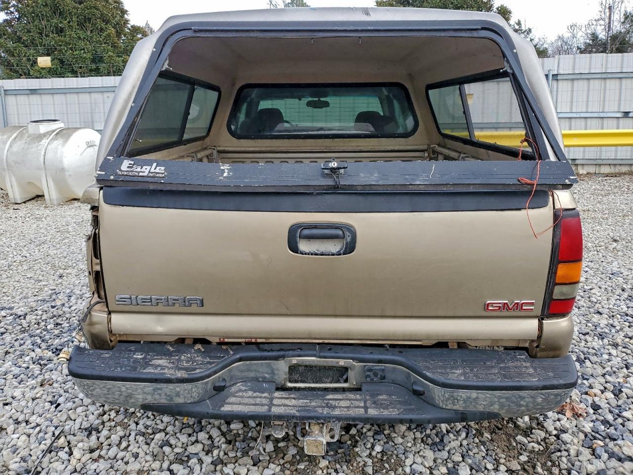 2004 GMC New Sierra C1500 - Фото 6
