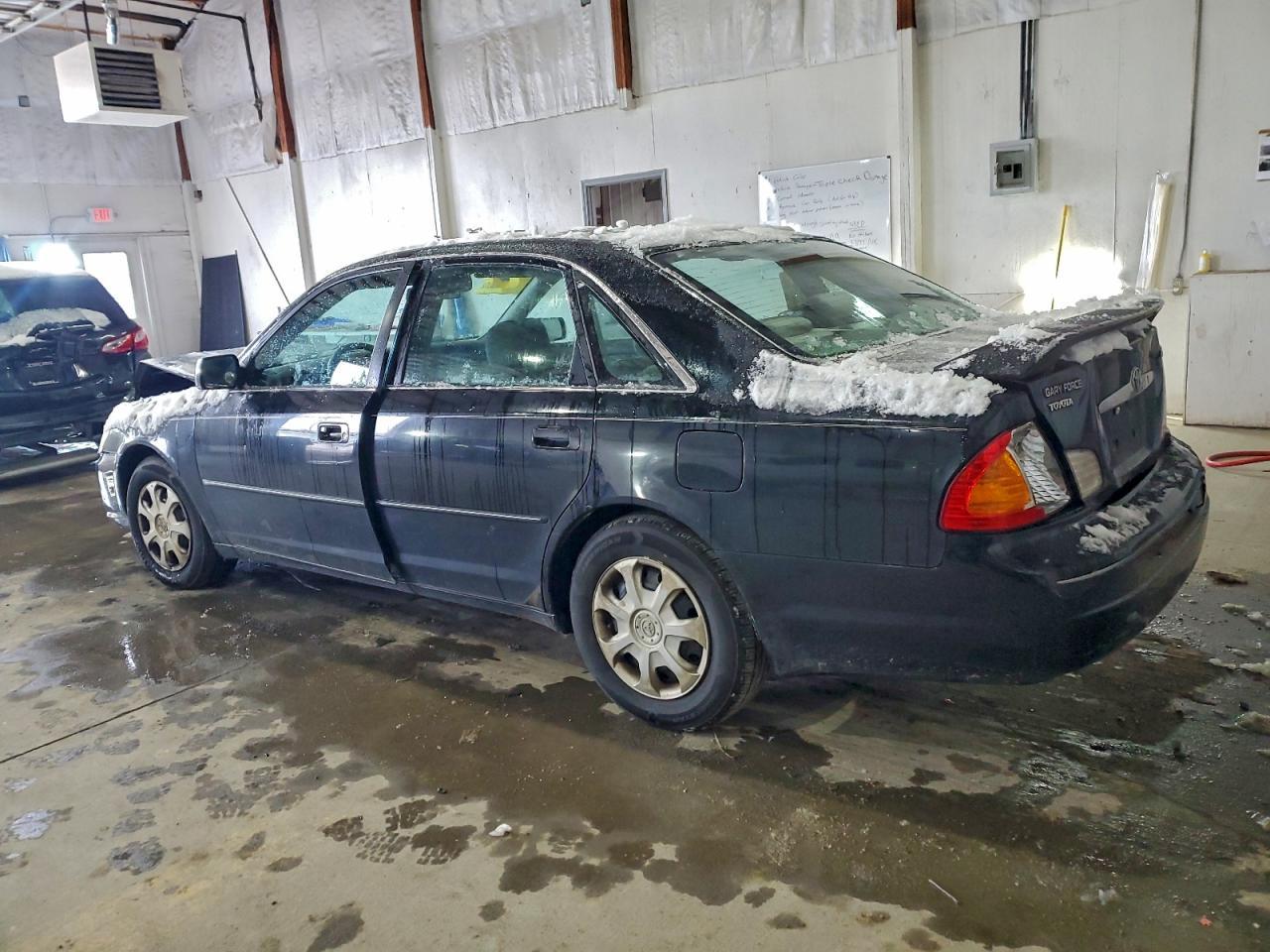 2000 Toyota Avalon Xl - Фото 2