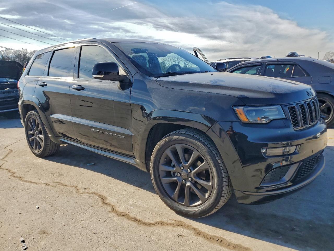2018 Jeep Grand Cherokee Overland - Фото 4