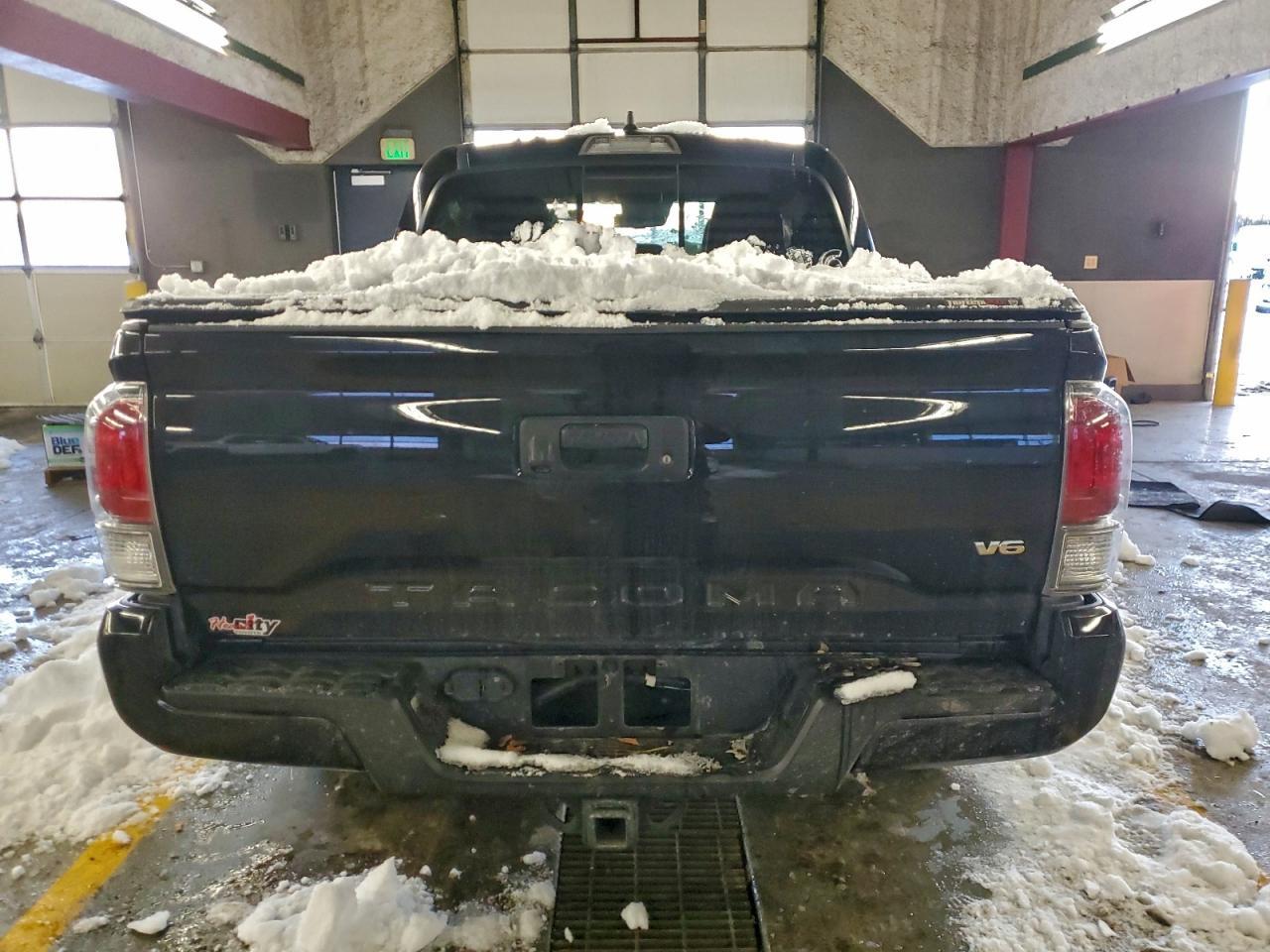 2021 Toyota Tacoma Double Cab - Фото 6