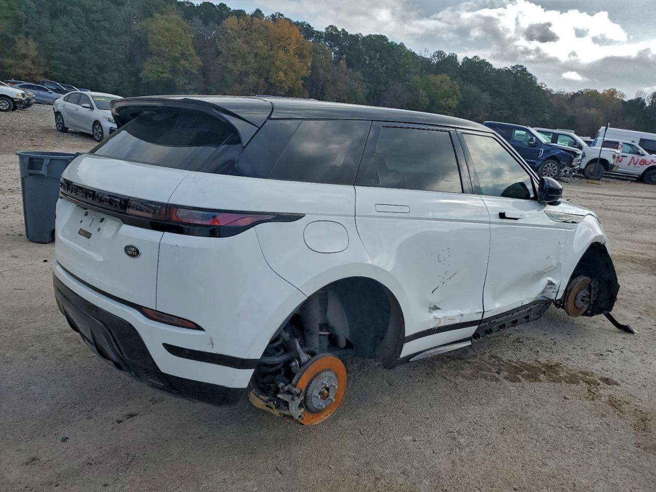 2022 Land Rover Range Rover Evoque R-Dynamic S - Image 3