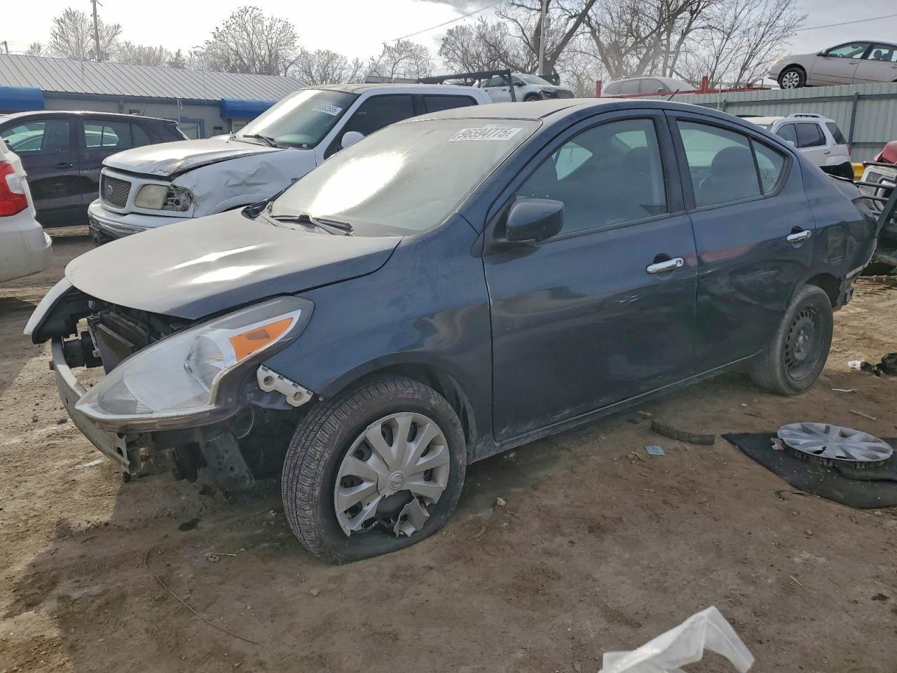 2016 Nissan Versa S