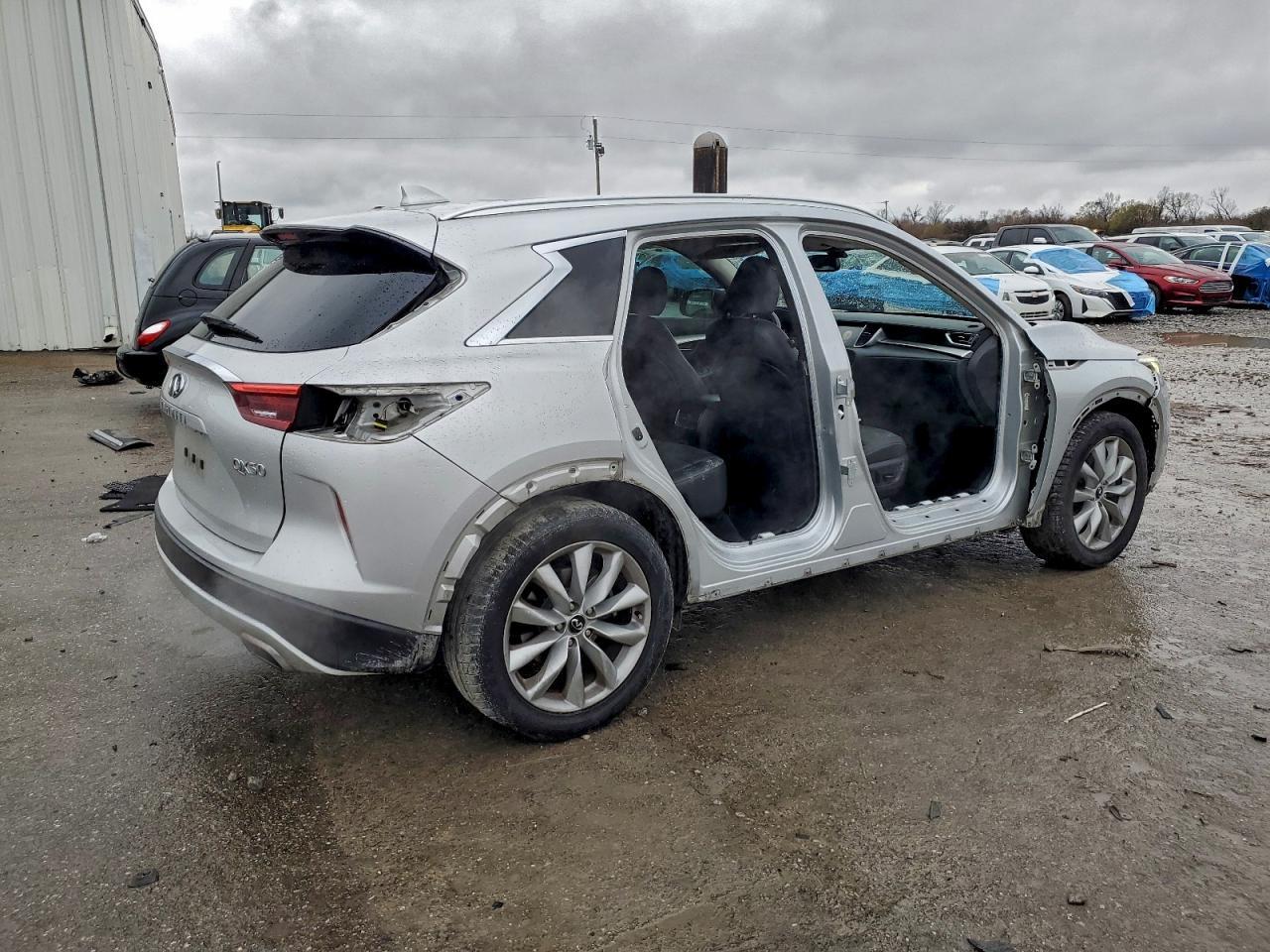 2019 Infiniti Qx50 Luxe - Image 3