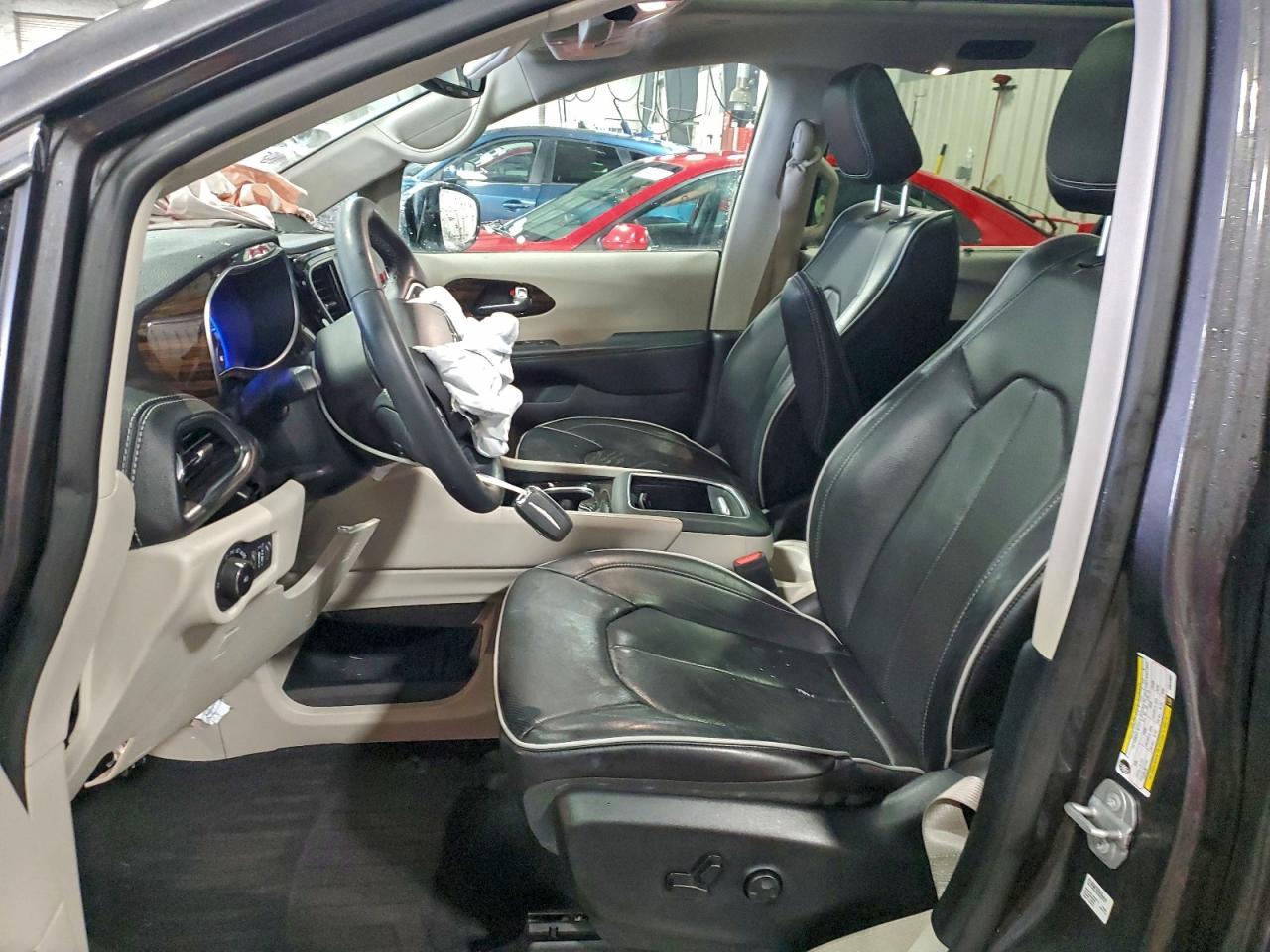 2023 Chrysler Pacifica Limited - Фото 7