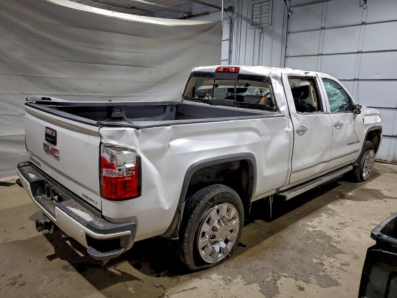 2018 GMC Sierra K2500 Denali - Фото 3