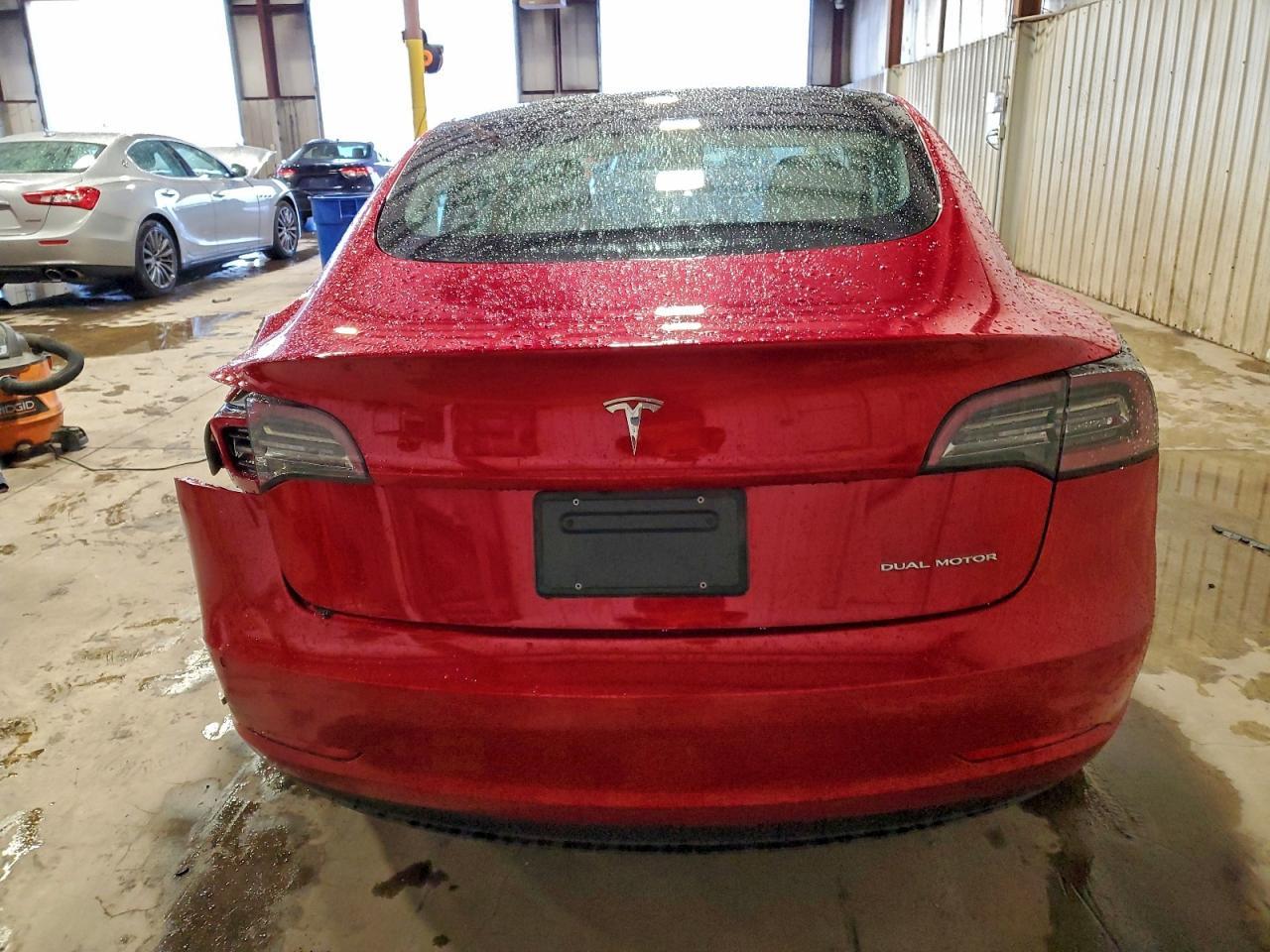 2021 Tesla Model 3 - Фото 6