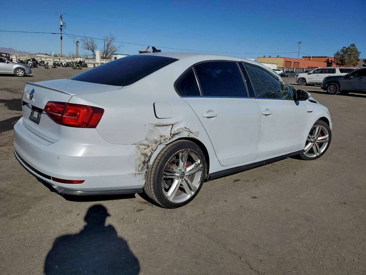 2017 Volkswagen Jetta Gli - Фото 3