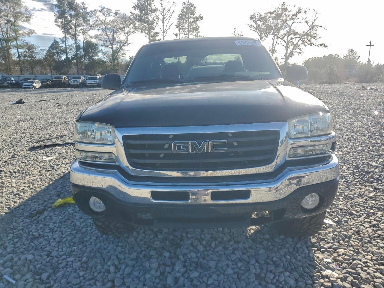 2005 GMC Sierra 1500 - Фото 5