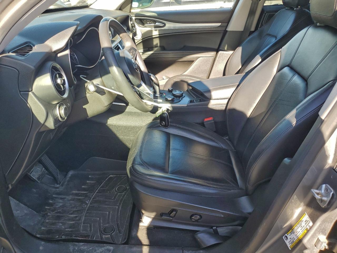 2018 Alfa Romeo Stelvio Ti - Фото 7