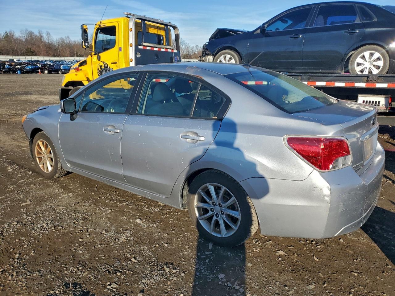 2012 Subaru Impreza Premium - Фото 2