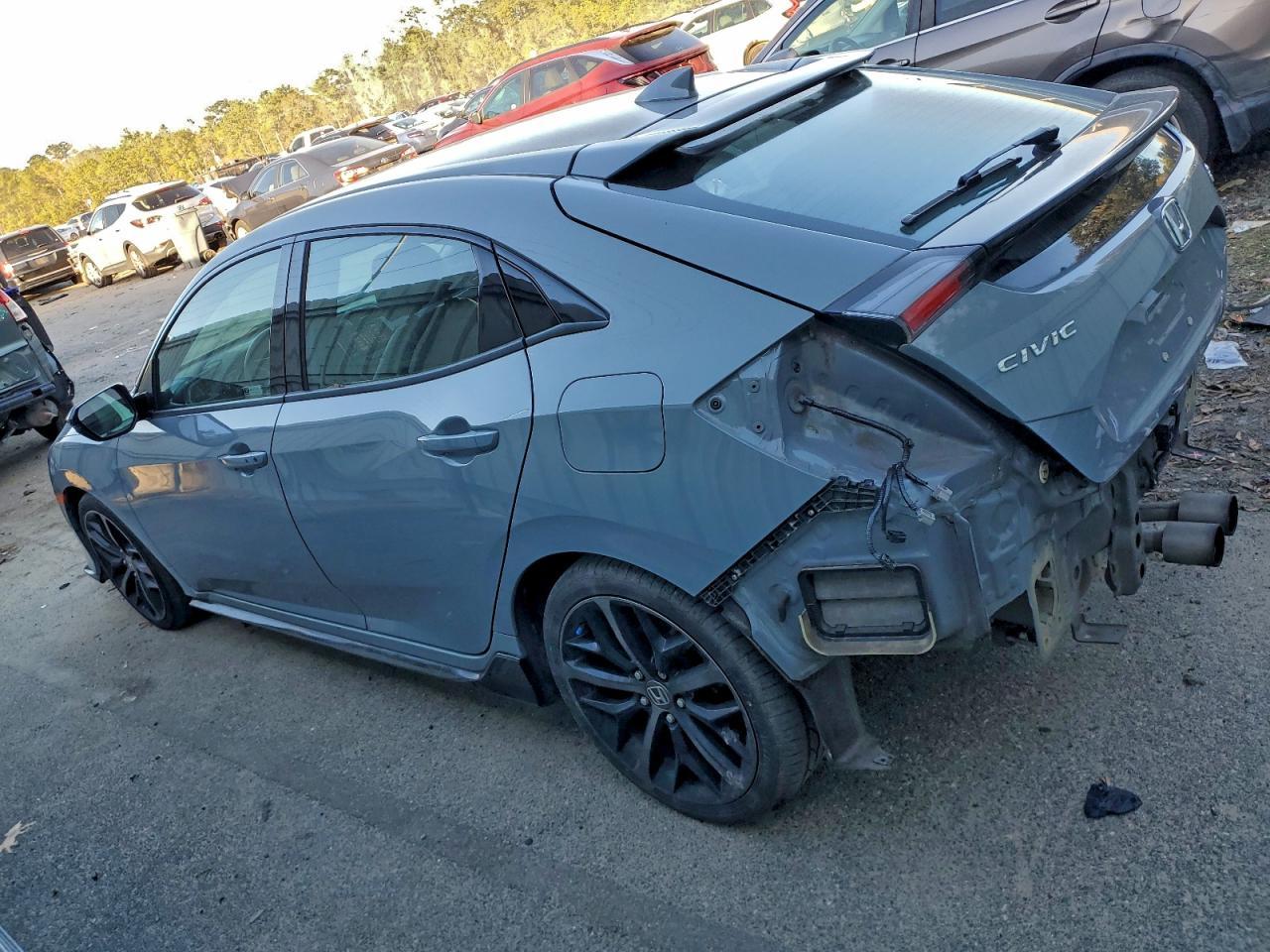 2021 Honda Civic Sport Touring - Фото 2