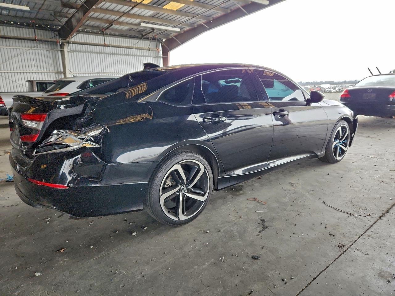 2022 Honda Accord - Image 3