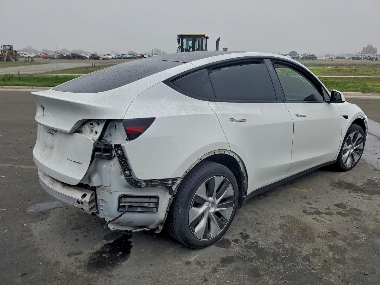 2022 Tesla Model Y - Image 3