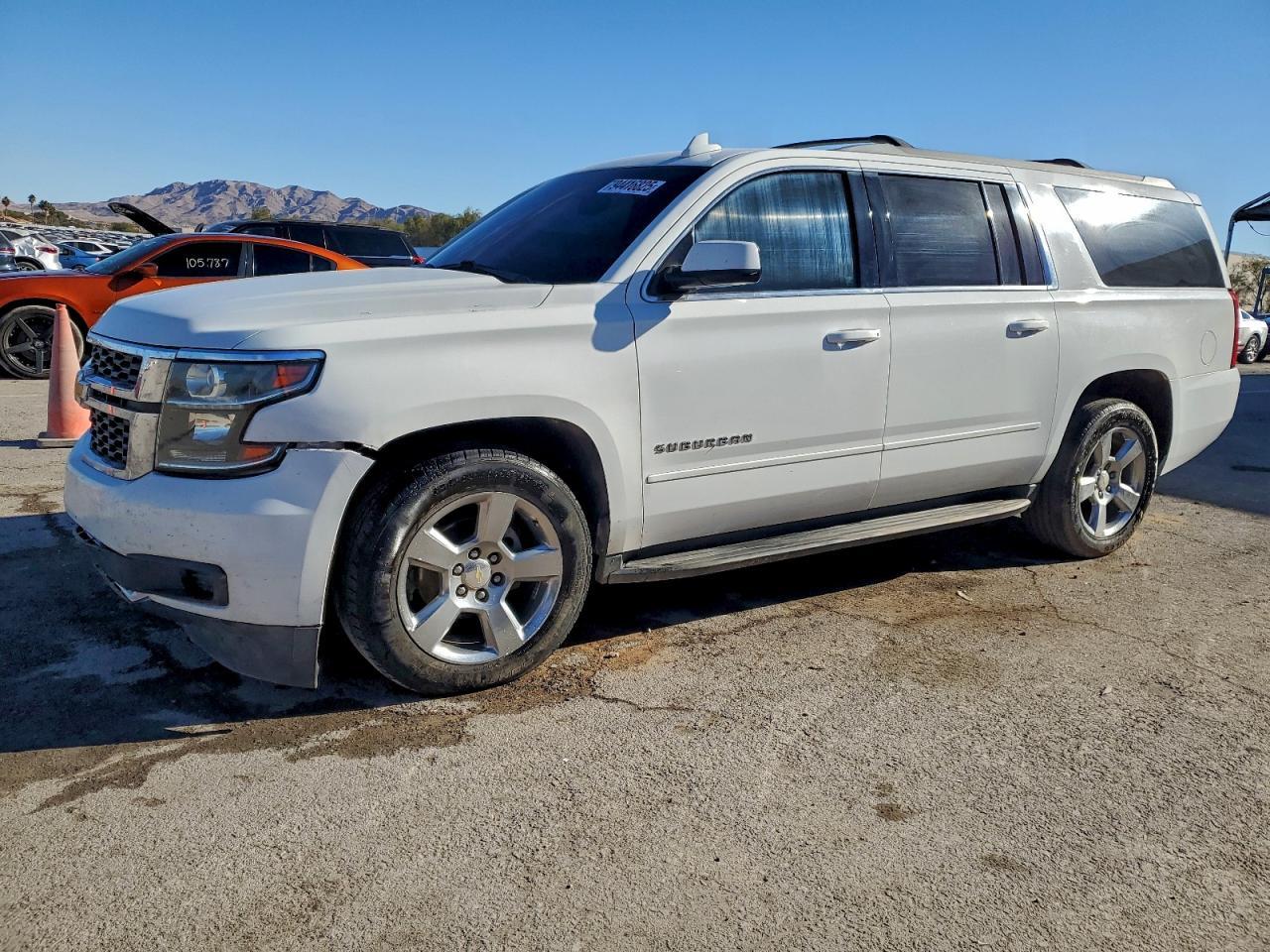 2017 Chevrolet Suburban C1500 Ls