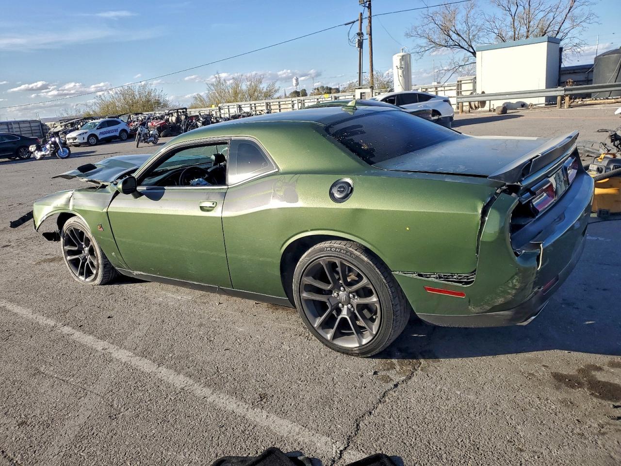 2022 Dodge Challenger R - Image 2