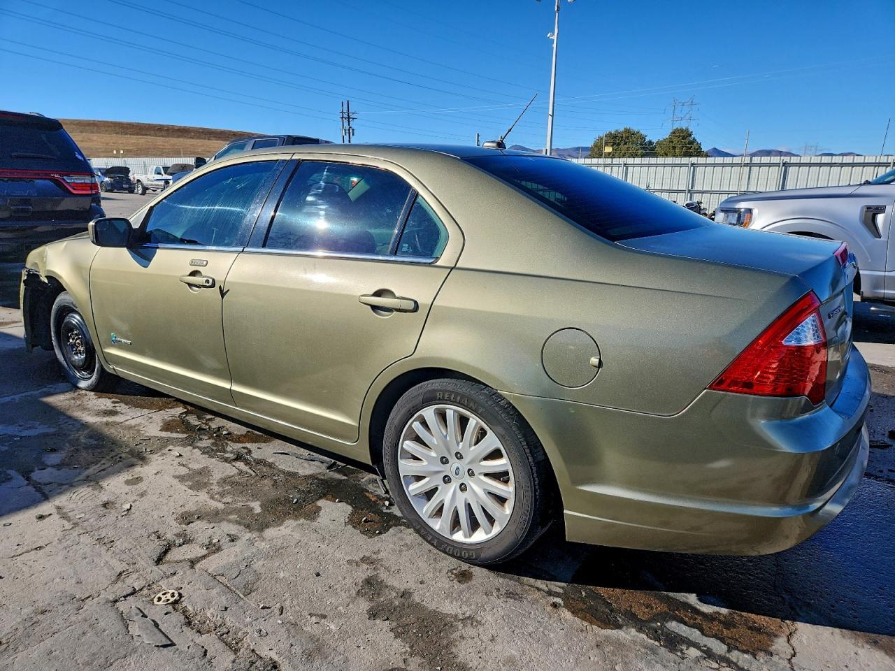 2012 Ford Fusion Hybrid - Image 2