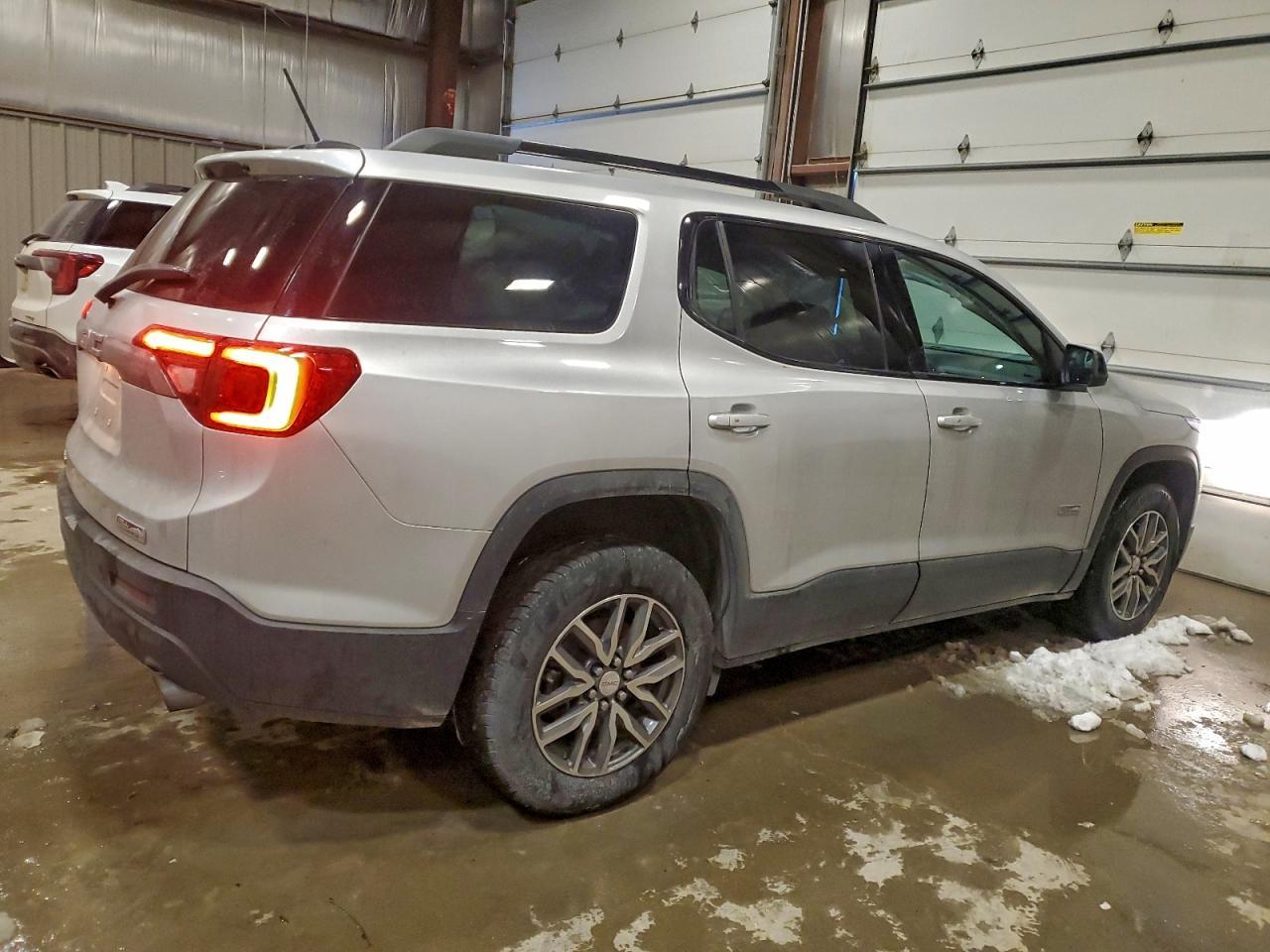 2018 GMC Acadia All Terrain - Фото 3